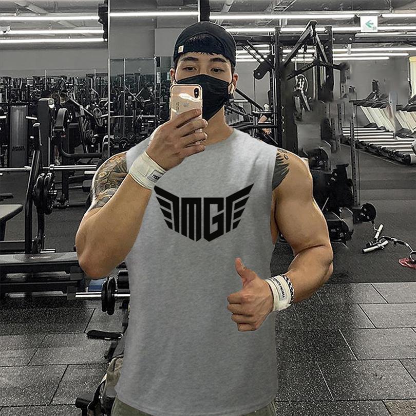 men summer gym fitness cotton tank joggers sleeveless breathable shirt male fashion casual bodybuilding clothing, White;black
men summer gym fitness cotton tank joggers sleeveless breathable shirt male fashion casual bodybuilding clothing, White;black