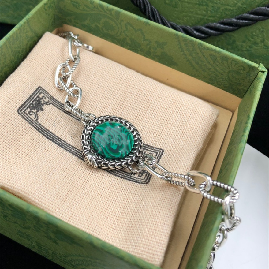 Top Fashion Design Letter Necklace Bracelet for Woman Gift Vintage High Quality Enamel Chains Bracelet Jewelry Supply LinkB
Top Fashion Design Letter Necklace Bracelet for Woman Gift Vintage High Quality Enamel Chains Bracelet Jewelry Supply LinkB