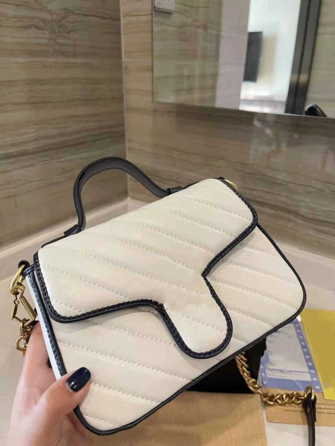 Hanghhangbag Women S Mini Luxurys Designers Bags 2021 designer Womens handbags Purses Crossbody Bag Wallet Handbag Louisbags_18 and Fas 4MDY
Hanghhangbag Women S Mini Luxurys Designers Bags 2021 designer Womens handbags Purses Crossbody Bag Wallet Handbag Louisbags_18 and Fas 4MDY