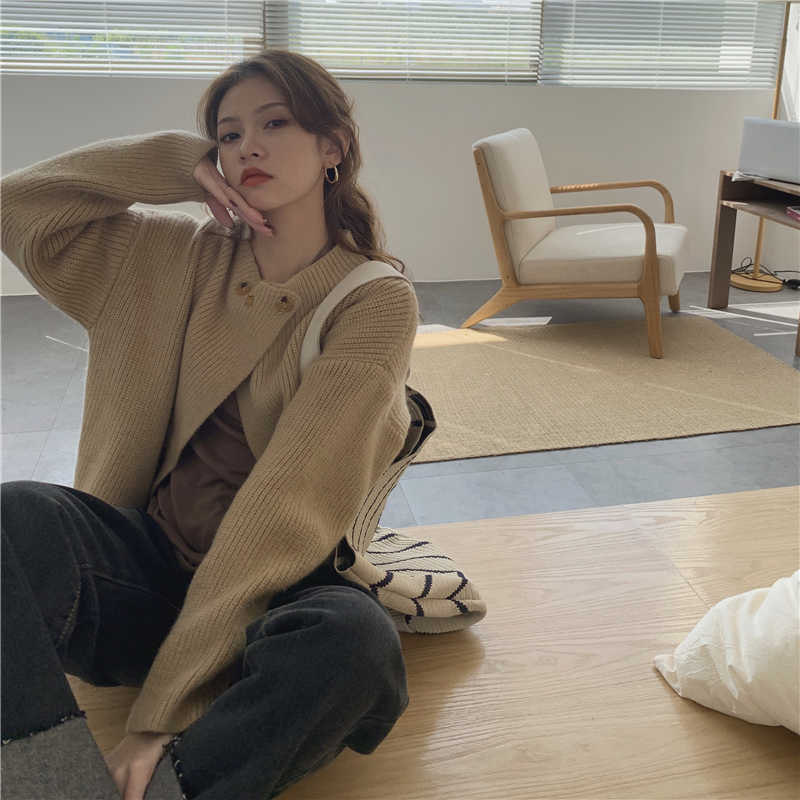 Qooth Winter Cardigan Casual Women Full Sleeve Knitting Cotton Outwear Loose Plain Color Lady Clothes Coats QT288 210609