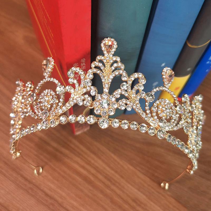 Hair Clips & Barrettes Bridal Crown Headwear Luxury Rhinestones Retro Headdress Wedding Birthday Accessories For Female BN, Golden;silver
Hair Clips & Barrettes Bridal Crown Headwear Luxury Rhinestones Retro Headdress Wedding Birthday Accessories For Female BN, Golden;silver
