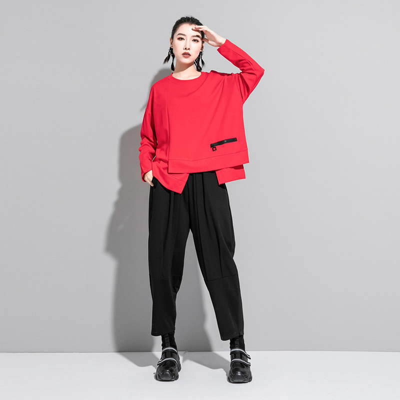 [EAM] Women Red Irregular Split Joint Big Size T-shirt New Round Neck Long Sleeve Fashion Tide Spring Autumn 1DA605 210406