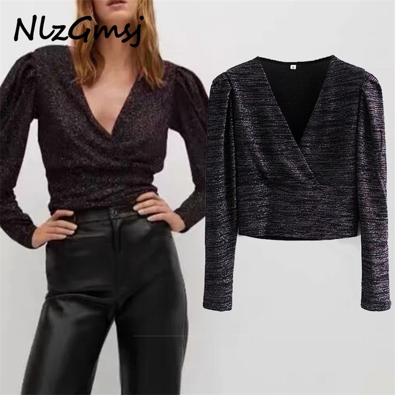 Blouse Women Cropped Sparkled Top Long Sleeve V Neck Vintage Female Fashion Inner Lining Pleated Shirts 210628, As picture
Blouse Women Cropped Sparkled Top Long Sleeve V Neck Vintage Female Fashion Inner Lining Pleated Shirts 210628, As picture