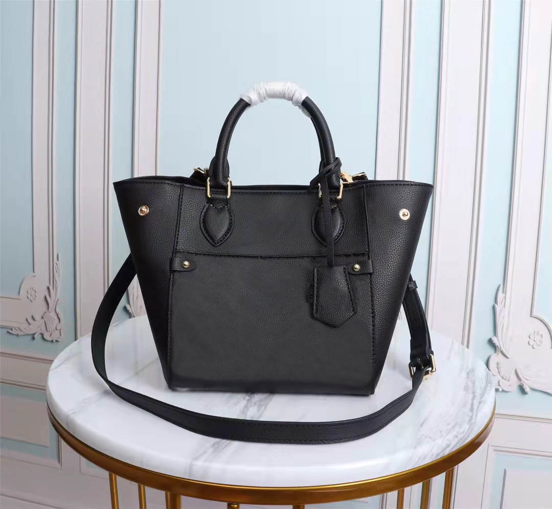 Classic designer handbags Shoulder bags European-style American fashion women's high-quality canvas letter handbag Beach luxury ladies casual shopping #45389, White#45389
Classic designer handbags Shoulder bags European-style American fashion women's high-quality canvas letter handbag Beach luxury ladies casual shopping #45389, White#45389
