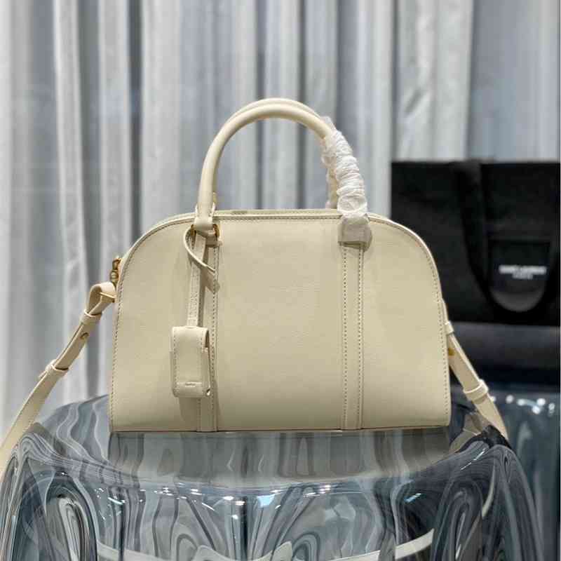 Women Luxurys Designers Bags 2021 poplar forest portable briefcase lock High-quality Factory Designer Handbag Handbags Totes Crossbody Bag
Women Luxurys Designers Bags 2021 poplar forest portable briefcase lock High-quality Factory Designer Handbag Handbags Totes Crossbody Bag