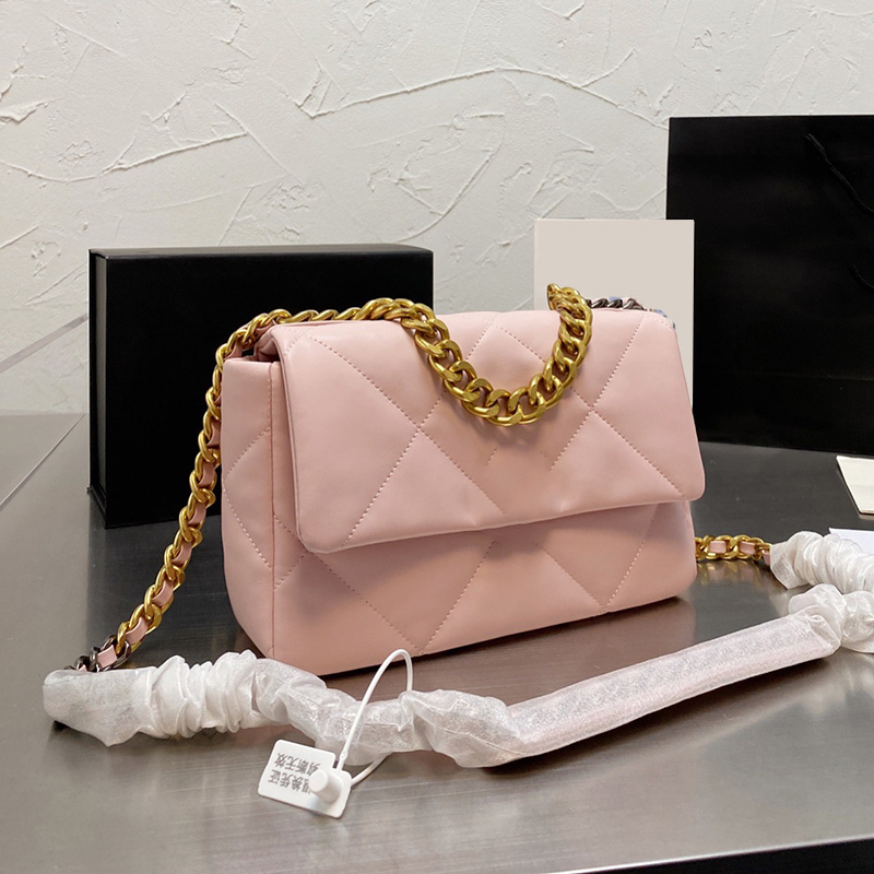 Classic Womens Designer 19 Lambskin Bags Genuine Leather Flap Gold Chain Clutch Totes Crossbody Shoulder Female Package Lamb Luxury Handbags wholesale 26cm, Box
Classic Womens Designer 19 Lambskin Bags Genuine Leather Flap Gold Chain Clutch Totes Crossbody Shoulder Female Package Lamb Luxury Handbags wholesale 26cm, Box