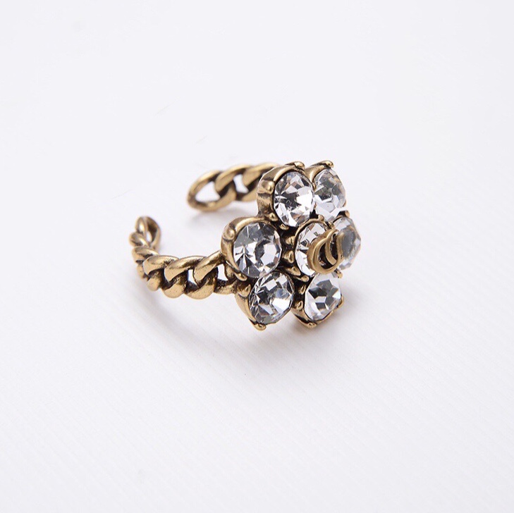 Luxury Designer Jewelry Women Rings diamond Ring with logo Stamp Wedding Engagement rings fahion style, Silver 
Luxury Designer Jewelry Women Rings diamond Ring with logo Stamp Wedding Engagement rings fahion style, Silver