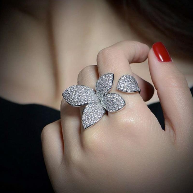 Luxury Silver Plated Butterfly Opening Rings For Women Full Zircon Statement Adjustable Female Jewelry Birthday Party Gifts Cluster
Luxury Silver Plated Butterfly Opening Rings For Women Full Zircon Statement Adjustable Female Jewelry Birthday Party Gifts Cluster
