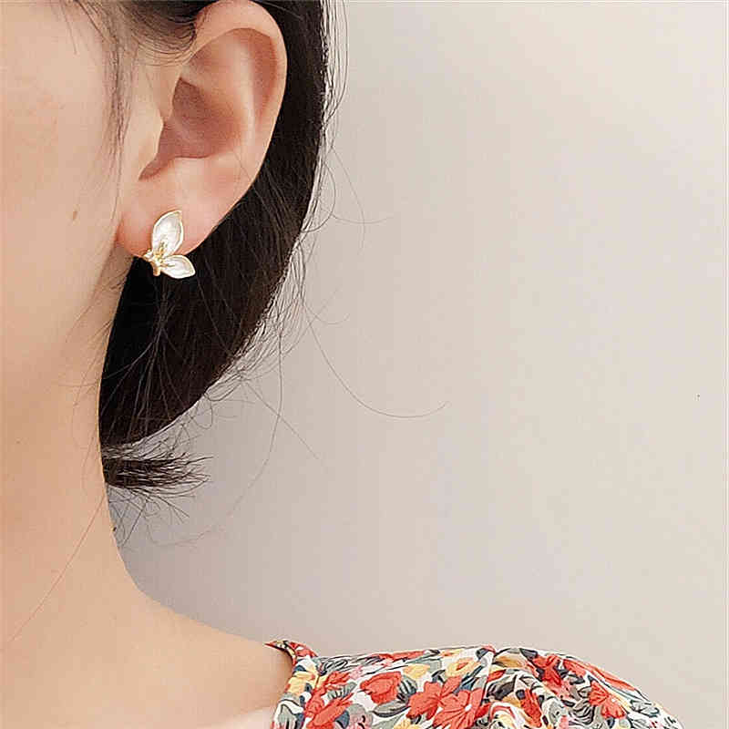 Charms Ear Stud Clip Rings 925 Silver Needle Fashion Small Butterfly Super Fairy Personality Simple Net Red High Sense Temperament Crystal Female