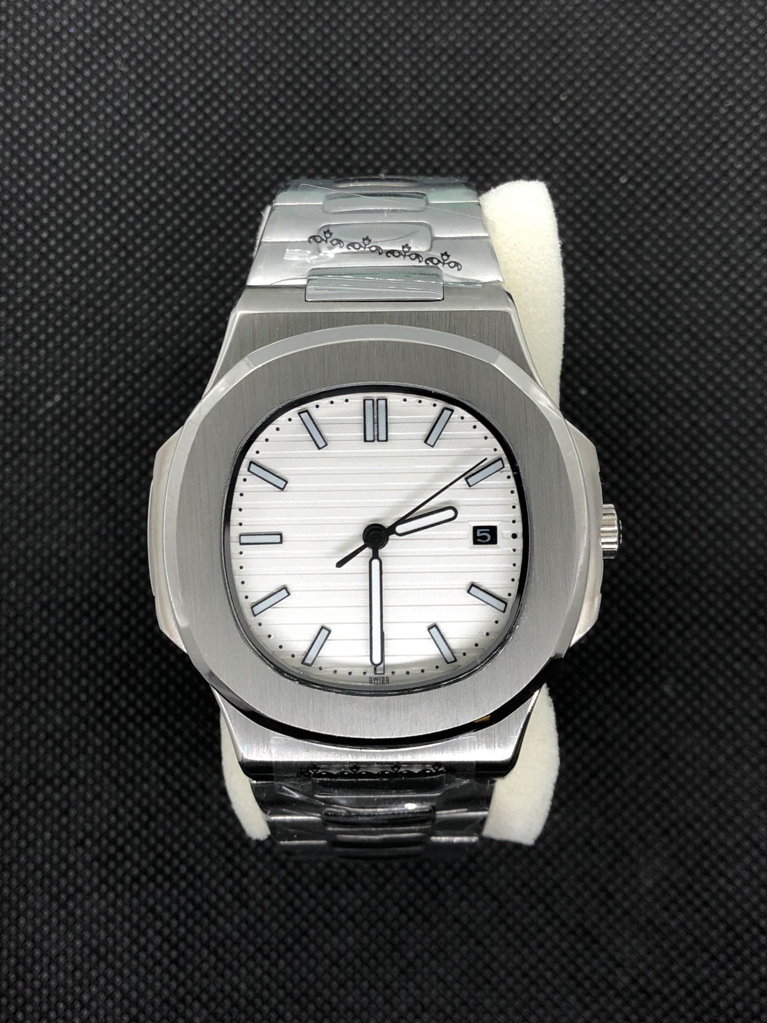 Watch Automatic Mechanical Mens Watches Men Automatic Machinery Top High Quality Sports Calendar Movement Stainless Steel Waterproof Luminous Wristwatches, Black
Watch Automatic Mechanical Mens Watches Men Automatic Machinery Top High Quality Sports Calendar Movement Stainless Steel Waterproof Luminous Wristwatches, Black