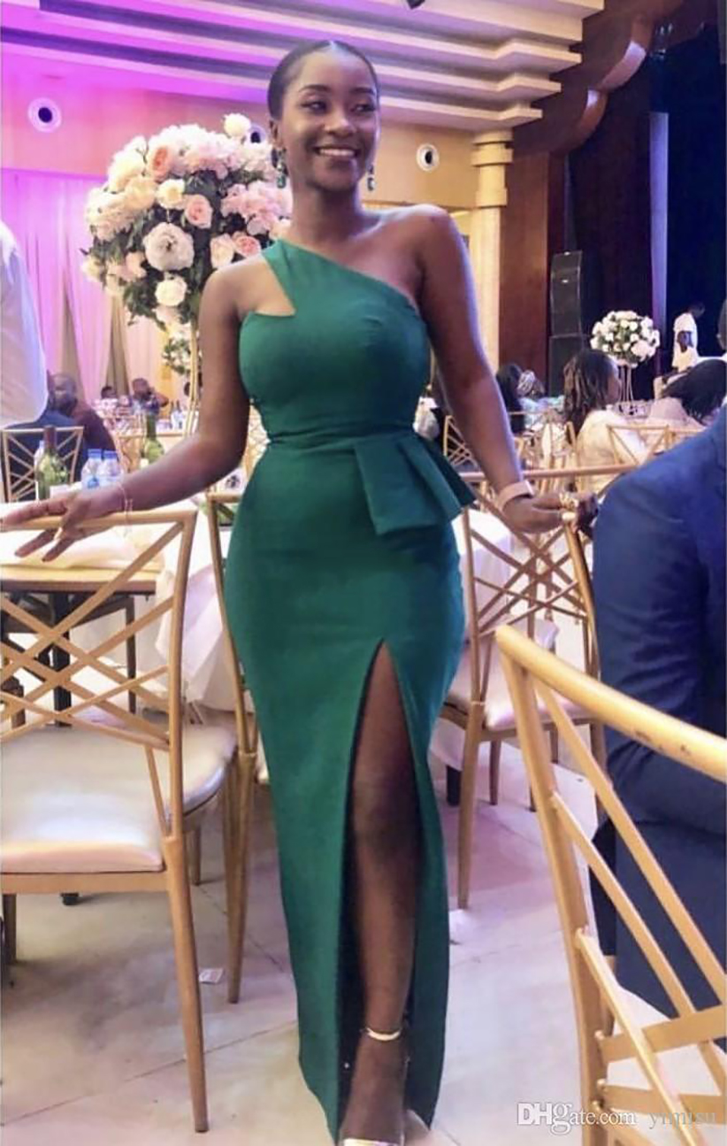 Hunter Green Mermaid Bridesmaid Dresses One Shoulder Side Split Peplum African Garden Wedding Guest Gowns Maid Of Honor Dress Plus Size