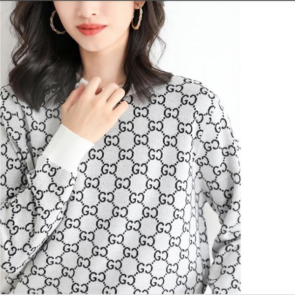 Classic Retro Pattern Letter G High Neck tech fleece Sweater Winter Thickened Emale Pullover Jacquard Women, Red
Classic Retro Pattern Letter G High Neck tech fleece Sweater Winter Thickened Emale Pullover Jacquard Women, Red