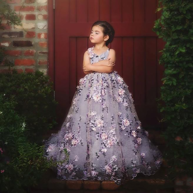 Lavender Lace Little Girls Pageant Dresses 3D Floral Appliques Toddler Ball Gown Flower Girl Dress Floor Length Tulle First Communion Gowns Formal Kid