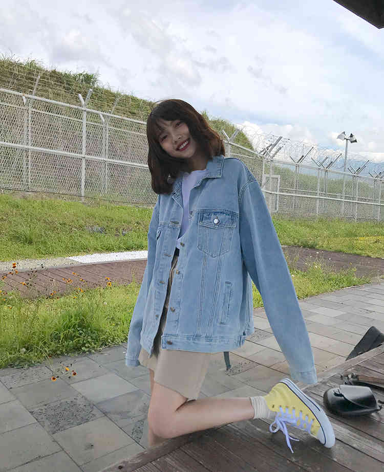 light blue Jeans Jacket Women loose vintage Denim Jacket Femme preppy style Bomber Jacket Basic Coats womens (F6398) 210423
