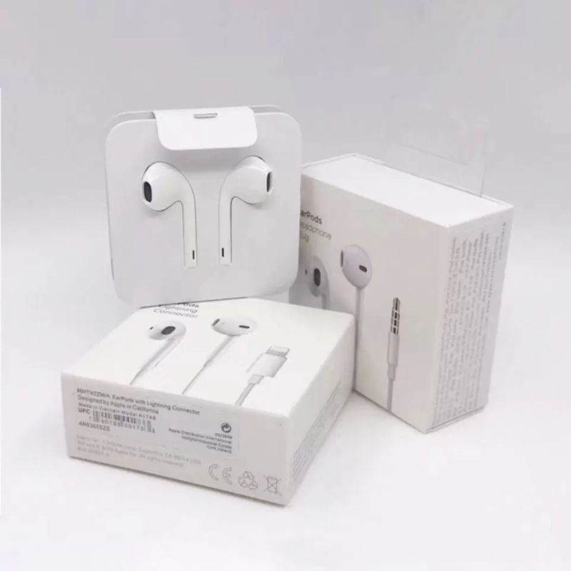 3.5mm earbuds headset in ear Stereo Earphone With mic Wired Earphones sports headphone for iphone Lightning 6 8 7 Plus X XR XS Max 11 12 pro 13 mini With logo retail box, 3.5mm plug
3.5mm earbuds headset in ear Stereo Earphone With mic Wired Earphones sports headphone for iphone Lightning 6 8 7 Plus X XR XS Max 11 12 pro 13 mini With logo retail box, 3.5mm plug