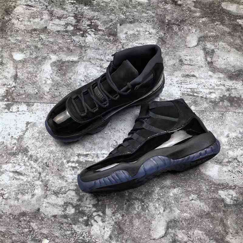 Release Cap And Gown 11 Prom Night Blackout 11S Basketball Shoes Men Authentic Real Carbon Fiber Sports Sneakers With Box 378037-005
Release Cap And Gown 11 Prom Night Blackout 11S Basketball Shoes Men Authentic Real Carbon Fiber Sports Sneakers With Box 378037-005