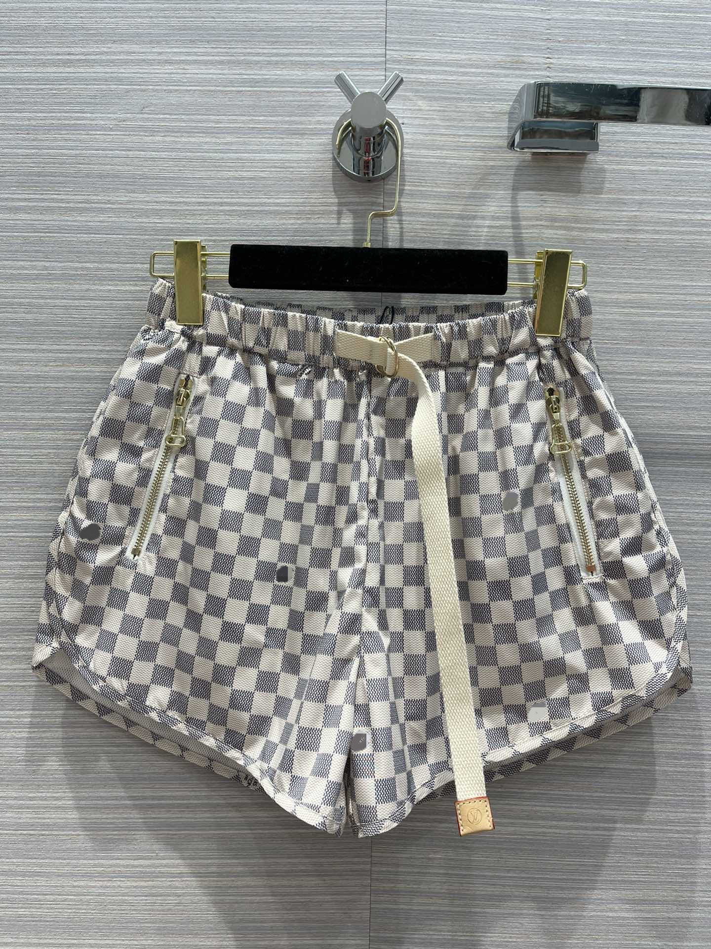 Milan Runway Shorts 2021 Fashion Letter Print Designer Women's Pants & Capris Brand Same Style Luxury Women's Pants 0415-18, Black;white
Milan Runway Shorts 2021 Fashion Letter Print Designer Women's Pants & Capris Brand Same Style Luxury Women's Pants 0415-18, Black;white