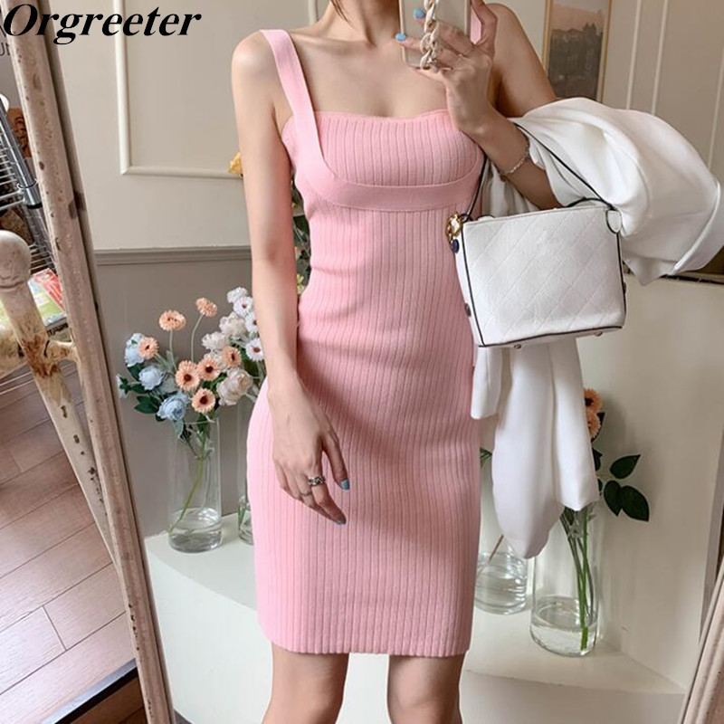 Korean Square collar Spaghetti Strap Knitted Dress Temperament Solid color Vest Bodycon Pencil Sweater 210525, Pink
Korean Square collar Spaghetti Strap Knitted Dress Temperament Solid color Vest Bodycon Pencil Sweater 210525, Pink