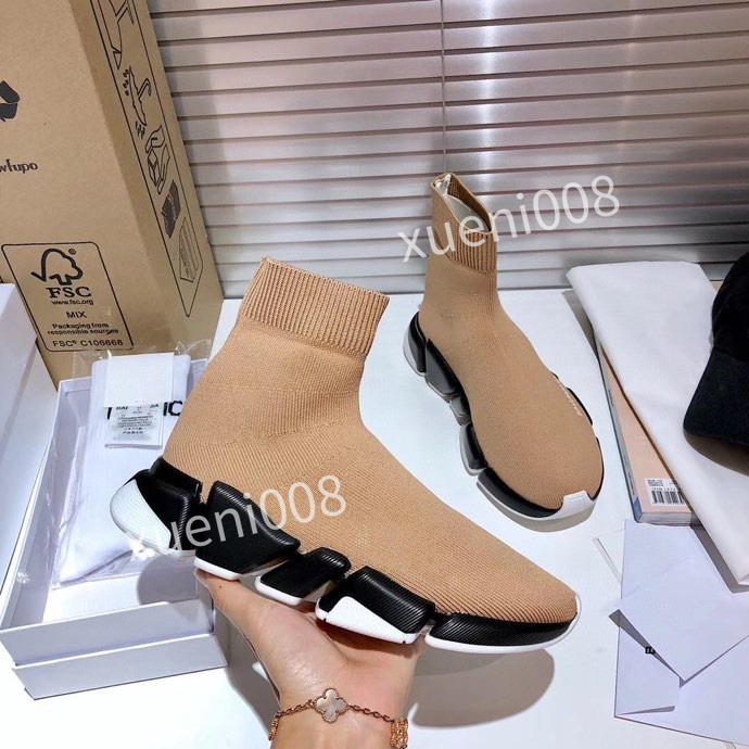 2021 Designer Sneakers 35-41 Camouflage Rivet Casual Shoes Men Women Rockrunner Chaussures Studded Flats Shoe Mesh Camo Suede Leather fz201001, Choose the color
2021 Designer Sneakers 35-41 Camouflage Rivet Casual Shoes Men Women Rockrunner Chaussures Studded Flats Shoe Mesh Camo Suede Leather fz201001, Choose the color