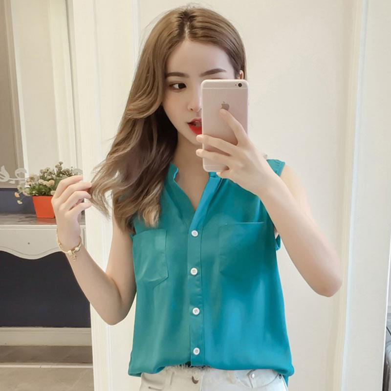 Arrival Summer Korea Fashion Women Sleeveless Cotton White Shirt Double Pocket Loose Casual V-neck Blouse Femme Blusas S929 210512
