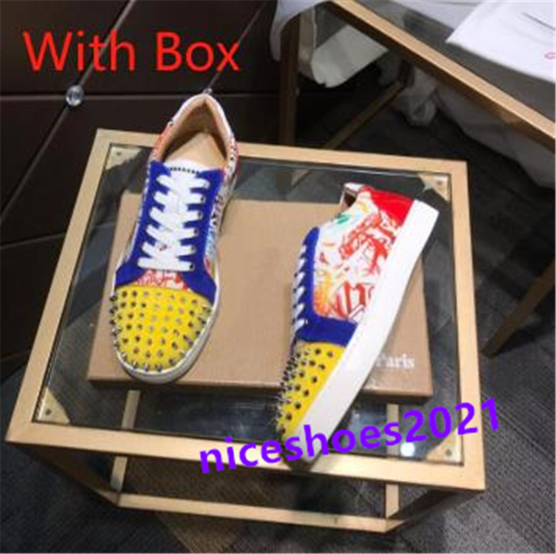 Studded sports shoes woman Red Bottom shoess Low Cut spike For Men and Women Party crystal Leather Black White Graffiti Mens lady Casual Out
Studded sports shoes woman Red Bottom shoess Low Cut spike For Men and Women Party crystal Leather Black White Graffiti Mens lady Casual Out