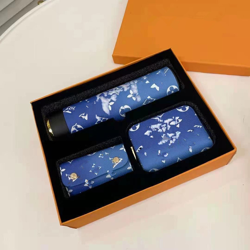wholesale classic design Water Bottles unisex Thermos Cup flask home travel Christmas Gift Box Key case
wholesale classic design Water Bottles unisex Thermos Cup flask home travel Christmas Gift Box Key case