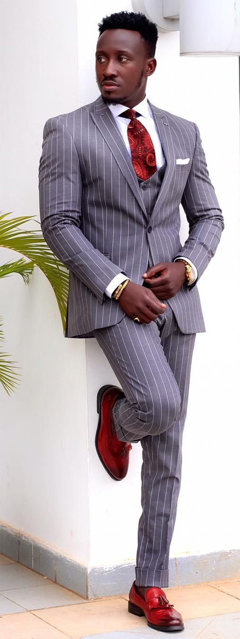 Three-Pieces Business Casual Single Breasted Men tuxedo Suits Vertical Stripes Slim Fit Wedding Banquet Suit