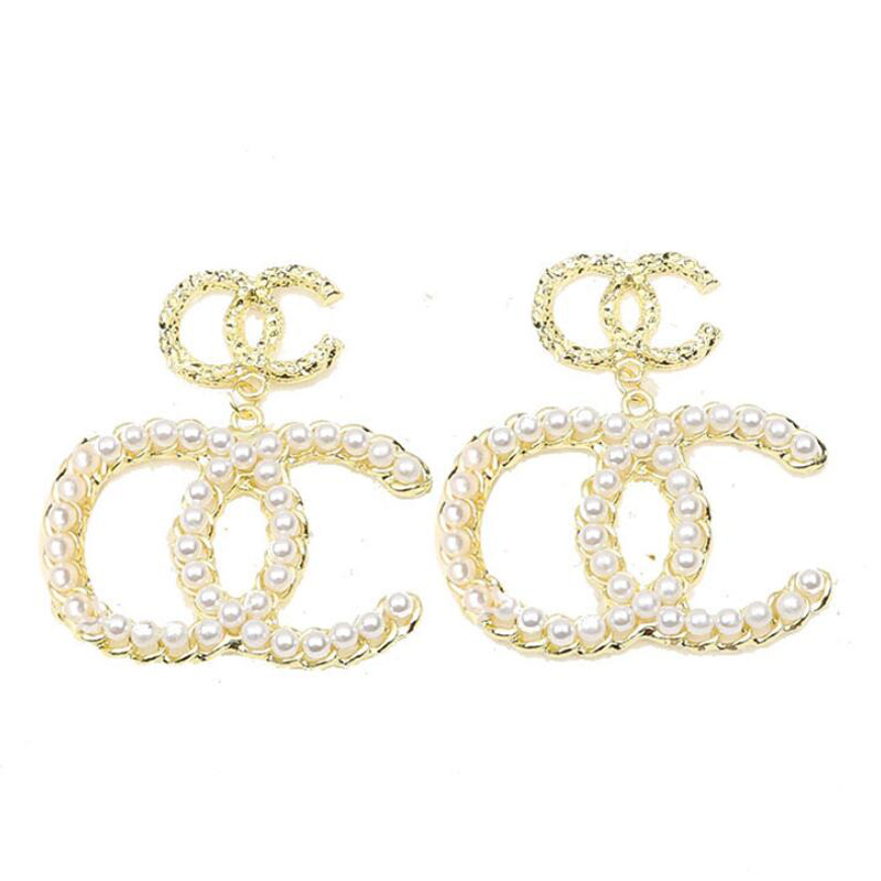 Womens 18K Gold Plated Earrings Luxury Brand Designers Letters Stud Pearl Geometric Exaggerate Classic Wedding Party Jewerlry Retro Style ER0129, Golden;silver
Womens 18K Gold Plated Earrings Luxury Brand Designers Letters Stud Pearl Geometric Exaggerate Classic Wedding Party Jewerlry Retro Style ER0129, Golden;silver