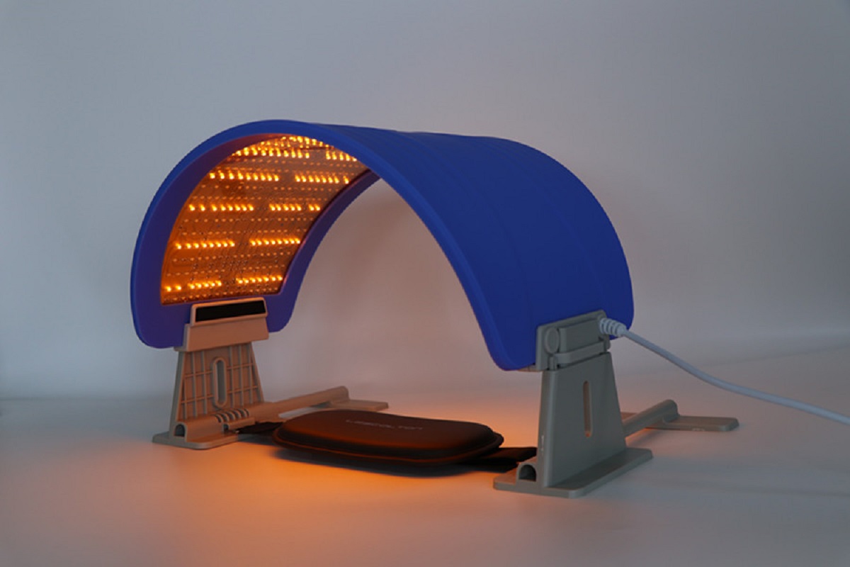 LED Skin Rejuvenation 423nm 583nm 640nm Three Wavelength Red Blue Yellow Three Lights EMS Photons Light Therapy Device DHL Fast Ship