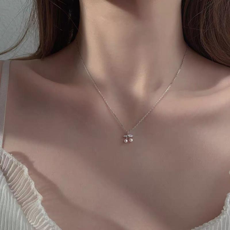Pendant Necklaces Fashion Trendy Cherry Pearl Necklace For Women Light Luxury Niche Clavicle Choker Chain Charm Jewelry Party Gift
Pendant Necklaces Fashion Trendy Cherry Pearl Necklace For Women Light Luxury Niche Clavicle Choker Chain Charm Jewelry Party Gift