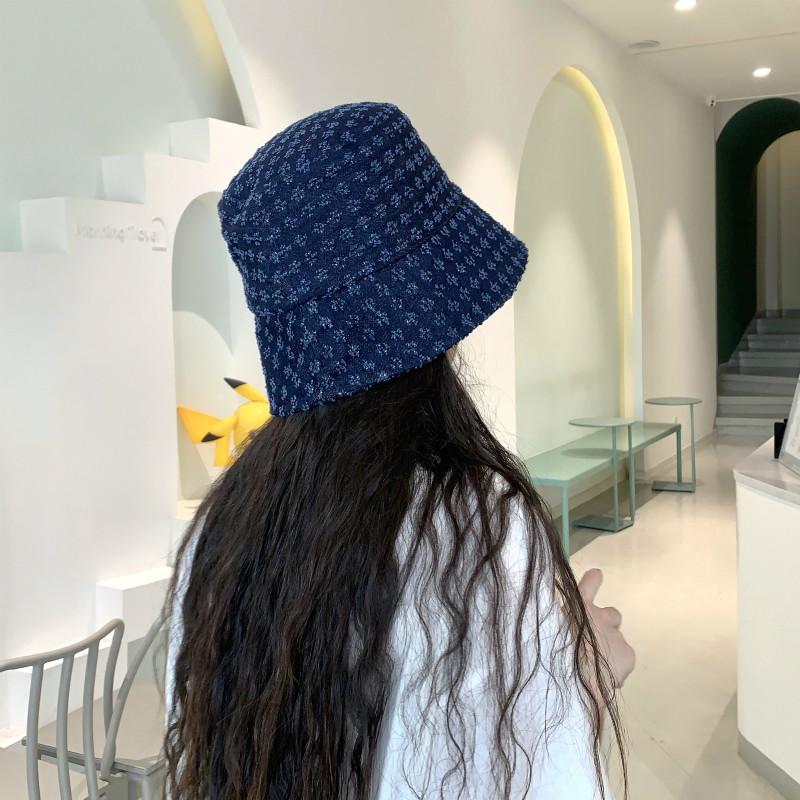 Bucket Hat Female Summer Fisherman Day Bell - Shaped Sun Shading Sunscreen UV Protection Wide Brim Hats, Sky blue
Bucket Hat Female Summer Fisherman Day Bell - Shaped Sun Shading Sunscreen UV Protection Wide Brim Hats, Sky blue