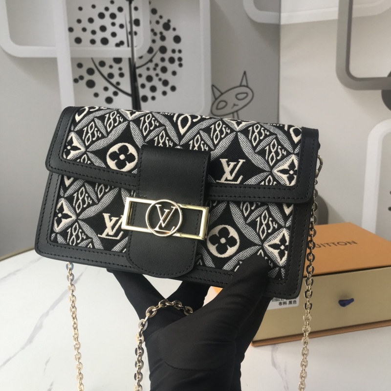 

Louis Vuitton Monogram LV Women Clutch Bags Toiletry Pouch Handbags Purses Men Wallets Women Leather Handbag Shoulder Bag Wallets Card Holder Chain Key Pouch, Dust bags