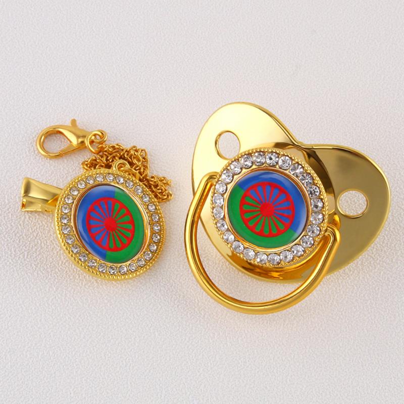 Pacifiers# Gypsy Aromanian Luxury Silver Baby Pacifier With Chain Clip Romani Roma Flag Theme Born Dummy Soother Nipple 0-18 Months
Pacifiers# Gypsy Aromanian Luxury Silver Baby Pacifier With Chain Clip Romani Roma Flag Theme Born Dummy Soother Nipple 0-18 Months