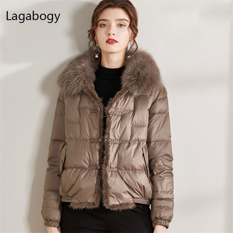 Lagabogy Real Fur Collar Winter Women 90%White Duck Down Jacket Ladies Short Warm Puffer Coat Female Loose Vintage Parka 211108, Black
Lagabogy Real Fur Collar Winter Women 90%White Duck Down Jacket Ladies Short Warm Puffer Coat Female Loose Vintage Parka 211108, Black