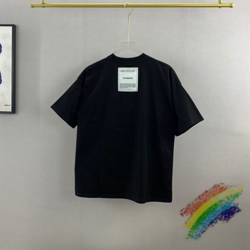 T-shirt Men Women Patch Tee Tops Slightly Oversized Wear Both Sides, White
T-shirt Men Women Patch Tee Tops Slightly Oversized Wear Both Sides, White