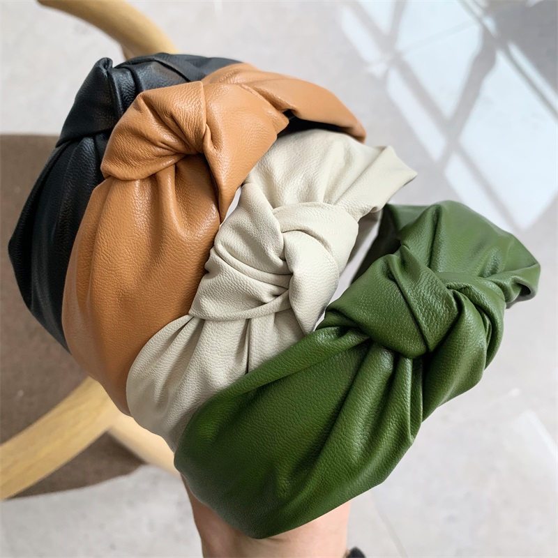Jewelry Drop Delivery 2021 Solid Pu Leather Knot Headbands For Girls Autumn Winter Hairband Women Acessories Wide Side Hair Hoop 541 Z2
Jewelry Drop Delivery 2021 Solid Pu Leather Knot Headbands For Girls Autumn Winter Hairband Women Acessories Wide Side Hair Hoop 541 Z2