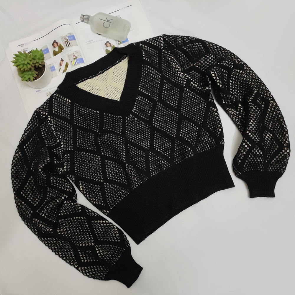 Women's Knits Ladies fall jacquard V-neck, slim, short, straight, long sleeve sweater, Black
Women's Knits Ladies fall jacquard V-neck, slim, short, straight, long sleeve sweater, Black