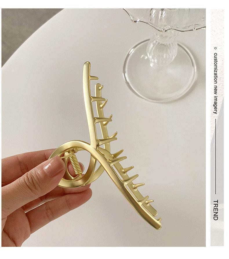 Hair Clips & Barrettes Krasivaya Gold Fashion Russia Style Claw Clip For Girls, Golden;silver
Hair Clips & Barrettes Krasivaya Gold Fashion Russia Style Claw Clip For Girls, Golden;silver