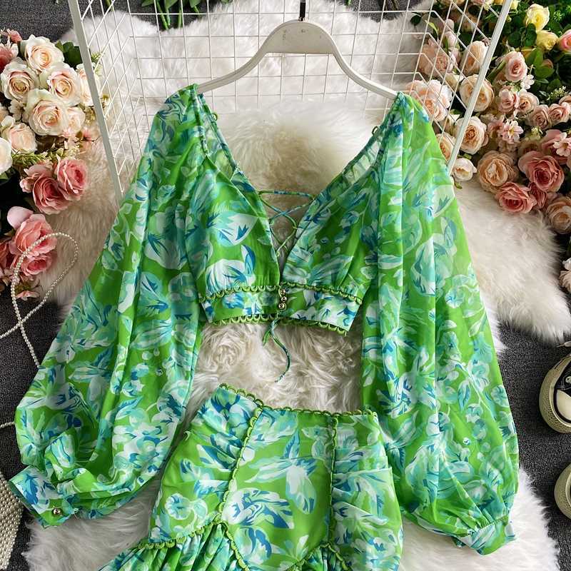 Sexy Chiffon Two Piece Set Women Spring Autumn Elegant V-Neck Long Sleeve Short Tops + Ruffle Mini Skirt Female Printed Suit 210708
