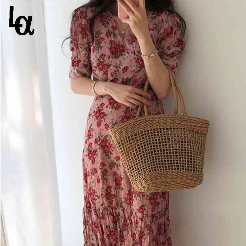 Summer Korean Retro Floral Print Dress for Women Elegant Fit Chic Hepburn Long Pretty Party Casual 210519, Floral dress
Summer Korean Retro Floral Print Dress for Women Elegant Fit Chic Hepburn Long Pretty Party Casual 210519, Floral dress