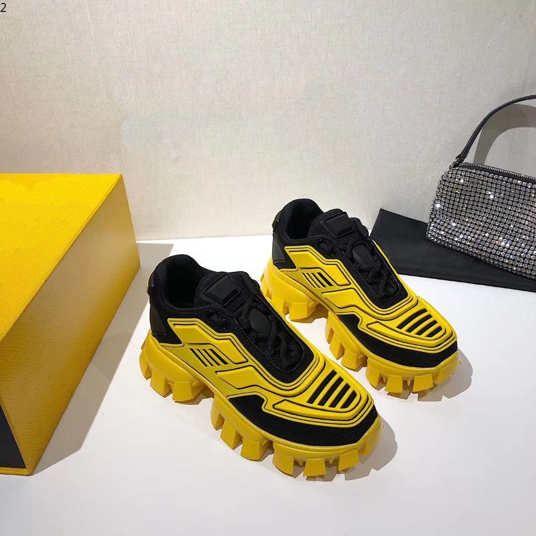 G shoes 2021 hot new men and women Cloudbust Thunder knit oversized women's shoes lightweight rubber sole 3D casual KJJJJ0002
G shoes 2021 hot new men and women Cloudbust Thunder knit oversized women's shoes lightweight rubber sole 3D casual KJJJJ0002