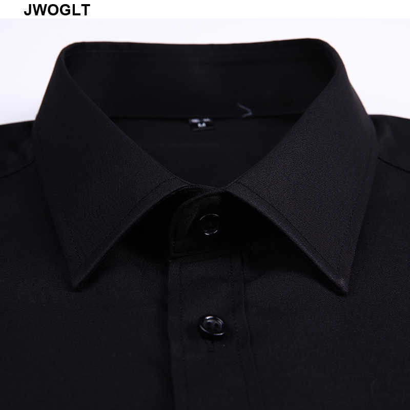 40kg-130kg Summer Men's Casual Short Sleeved Shirt White Black Male Slim Fit Shirt For Men Social Dress Shirts 6XL 7XL 8XL 210528
