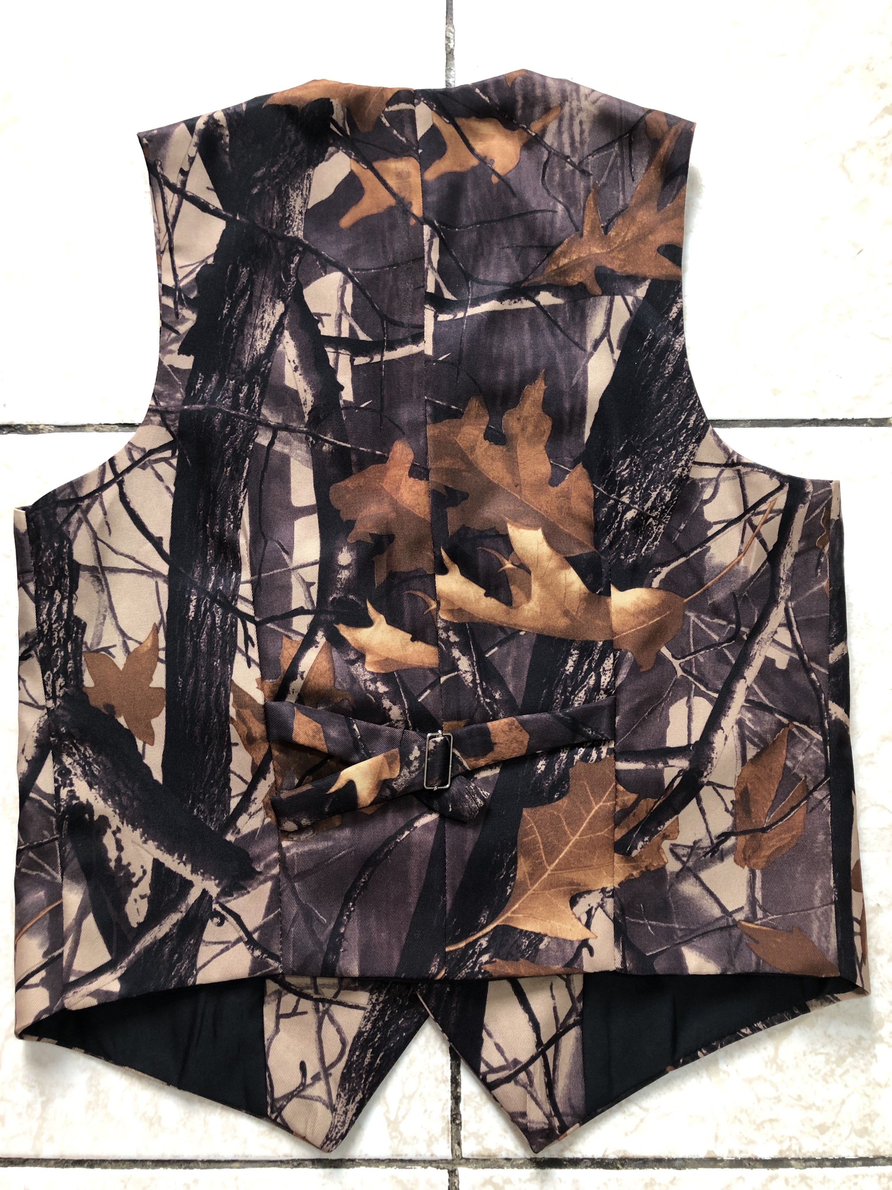 Camo Printed Groom Vests For Wedding Groomsmen Attire Camouflage Slim Fit Mens Vests 2 piece set (Vest+Tie) Custom Made Plus Size