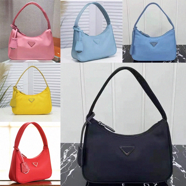 2021 hobo women Shoulder Bag re-edition designers Tote handbags Nylon presbyopic purse lady messenger bags 0101 J0zt#, Dust bag
2021 hobo women Shoulder Bag re-edition designers Tote handbags Nylon presbyopic purse lady messenger bags 0101 J0zt#, Dust bag