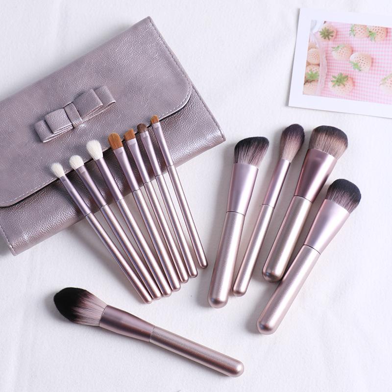 Makeup Brushes 12 Small Grapes Purple Brush Set With Wooden Handle Beauty Tools Beginner 12-hole Pack