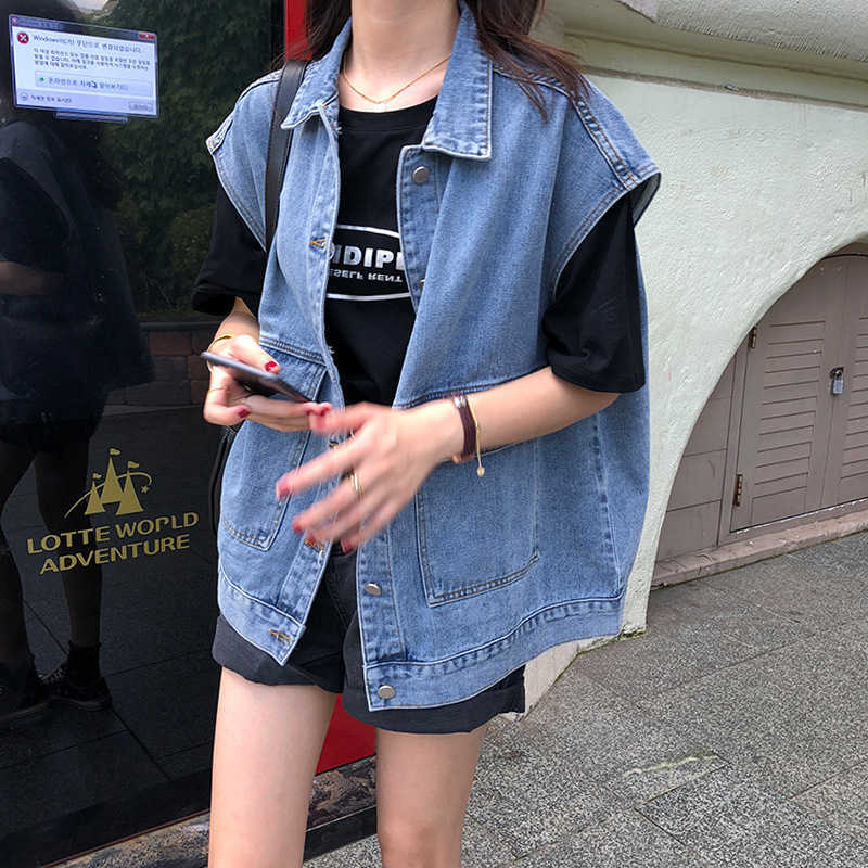 Denim Vest for Women Large Plus Size Jean Waistcoat Female Sleeveless Coat Spring Autumn Casual Streetwear Jacket Light Blue 210819