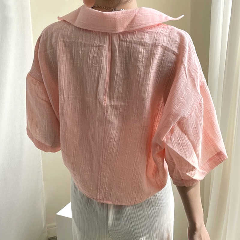 Korejpaa Women Shirt Summer Korean Temperament Lapel Single-Breasted Slightly Transparent Casual Five-Point Sleeve Blouses 210526