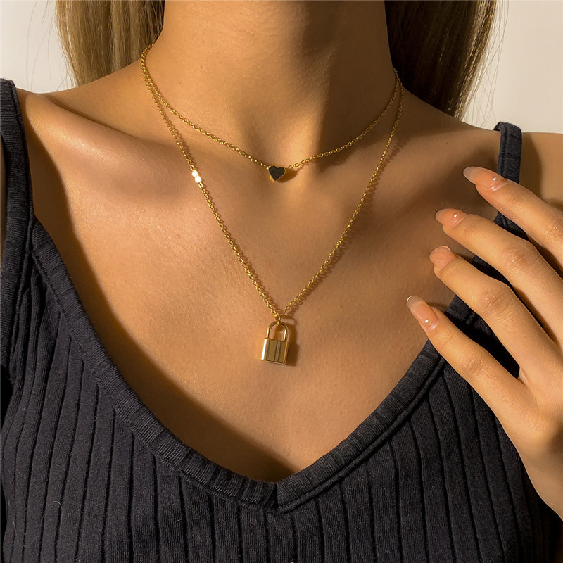 European Heart Lock Pendant Necklaces Double Layer Metal Thick Clavicle Chains For Women Gift Party Dress Jewelry Accessories Wholesale
European Heart Lock Pendant Necklaces Double Layer Metal Thick Clavicle Chains For Women Gift Party Dress Jewelry Accessories Wholesale