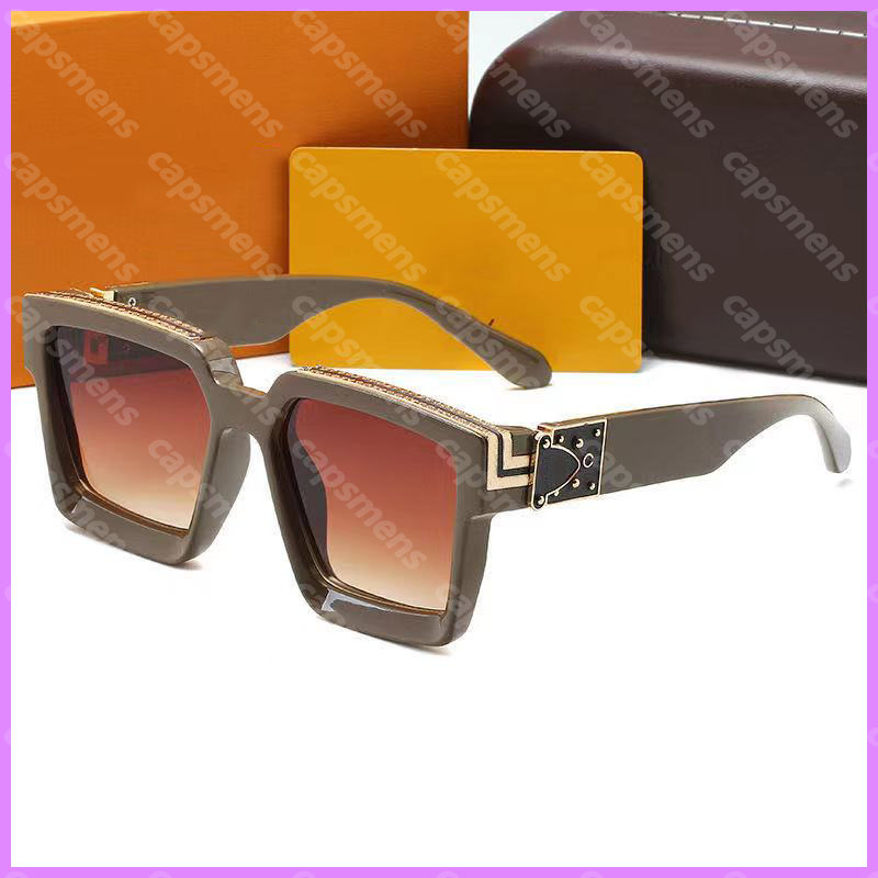 Womens Glasses Sunglasses Women Designer Mens Sun Galsses Fashion Driving Beach Eyewear Business Casual With Box High Quality D218284F
Womens Glasses Sunglasses Women Designer Mens Sun Galsses Fashion Driving Beach Eyewear Business Casual With Box High Quality D218284F
