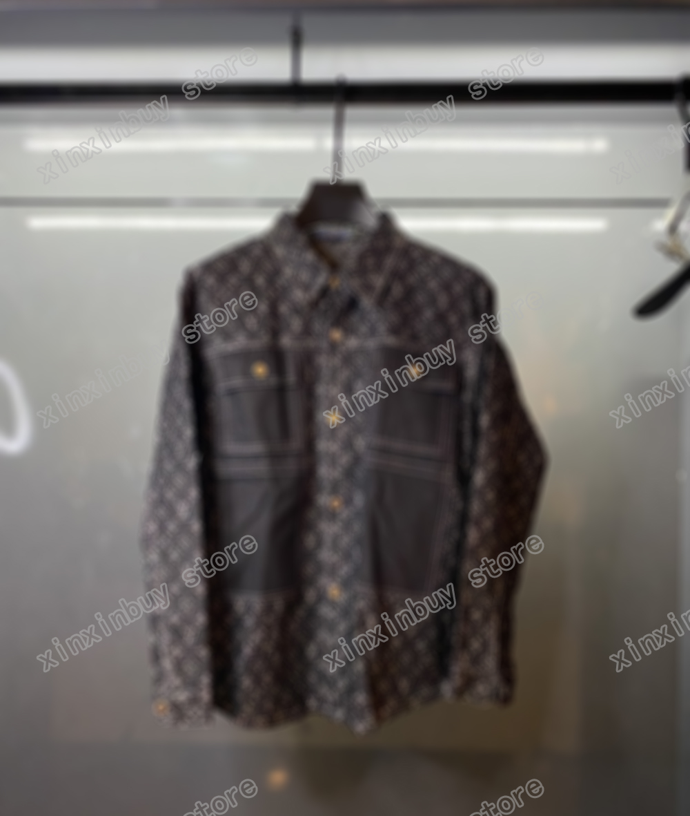 21ss man designers Jackets Denim jacquard pocket clothes Stand Collar mens Coats Outerwear Hooded men Clothing Cotton black white green xinxin
21ss man designers Jackets Denim jacquard pocket clothes Stand Collar mens Coats Outerwear Hooded men Clothing Cotton black white green xinxin